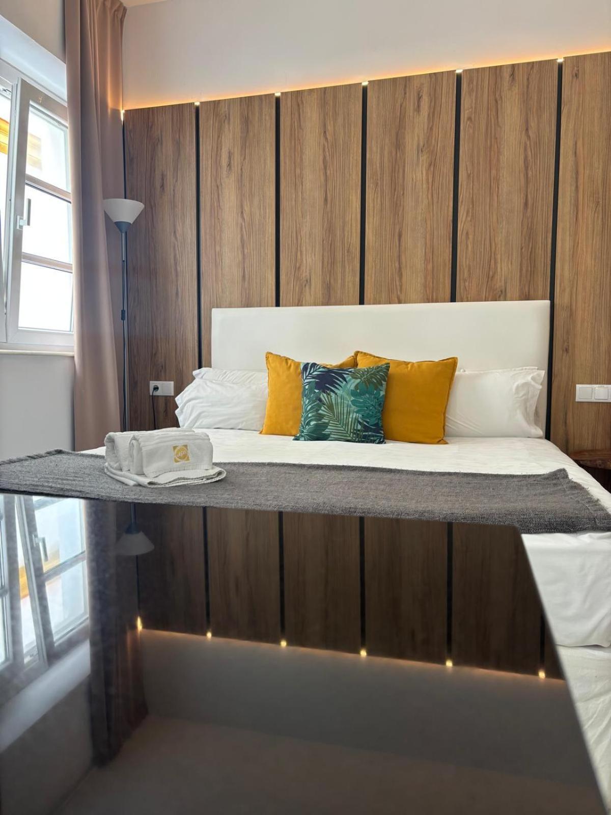 Isa Valenzuela Apartment Cádiz